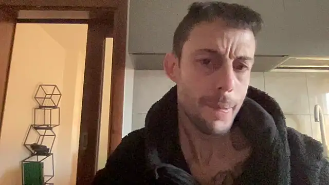 Snapshot of Drgghjkkk chatting on 02.25.26 Drgghjkkk online show from 02.25.26