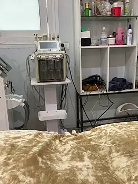 Snapshot of Phale2x chatting on 03.15.26 Phale2x online show from 03.15.26