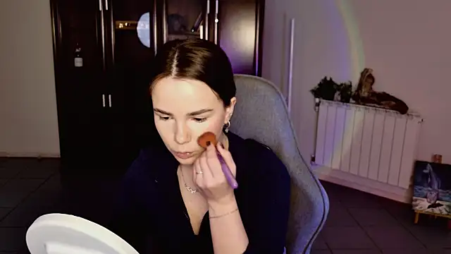 May Bloom online show from 01.07.26