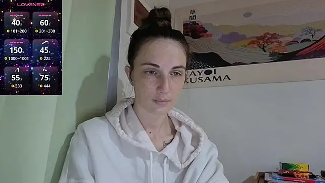 Snapshot of mistressaurora chatting on 11.19.25 mistressaurora online show from 11.19.25