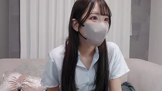 Snapshot of LOVE_MIREI_LOVE chatting on 11.08.25 LOVE MIREI LOVE online show from 11.08.25