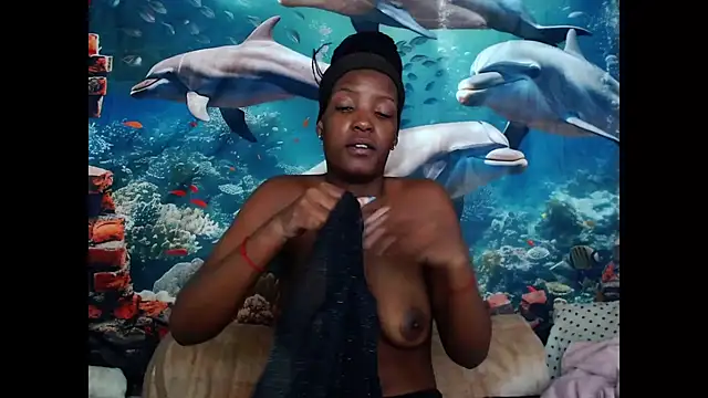 AfricanBarbiee69 online show from 04.15.26