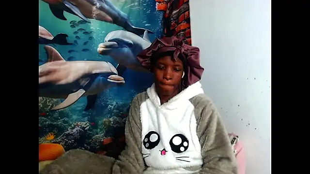 Snapshot of AfricanBarbiee69 chatting on 06.08.26 AfricanBarbiee69 online show from 06.08.26