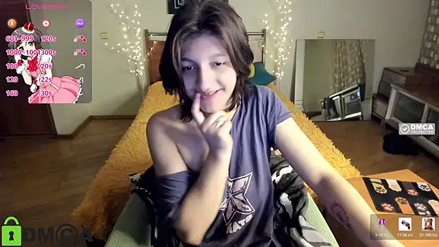 A Skyy online show from 03.26.26