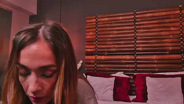 LolaVixxxen online show from 01.14.26