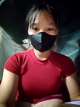 linh-miu99 online show from 12.19.25