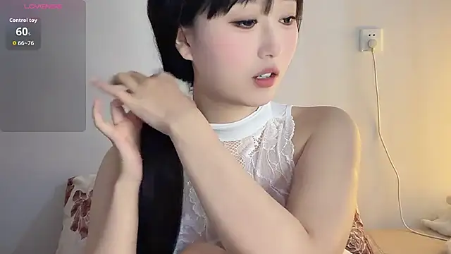 Snapshot of Xiaowen-wen chatting on 03.21.26 Xiaowen-wen online show from 03.21.26