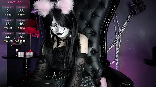 Navier   online show from 04.05.26