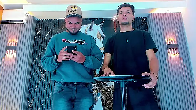 handsome boys22 online show from 10.23.25