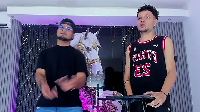 handsome boys22 online show from 11.27.25