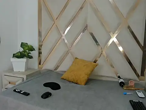 Snapshot of valentinaasm chatting on 11.01.25 valentinaasm online show from 11.01.25