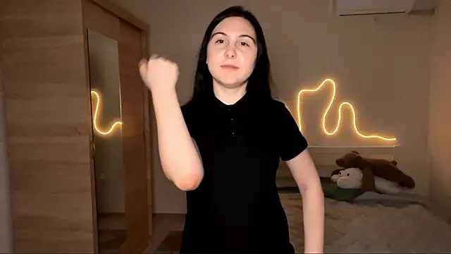 MyraLitterers online show from 02.14.26