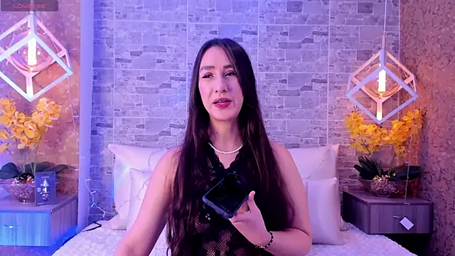 Catalina-Thompson online show from 12.03.25