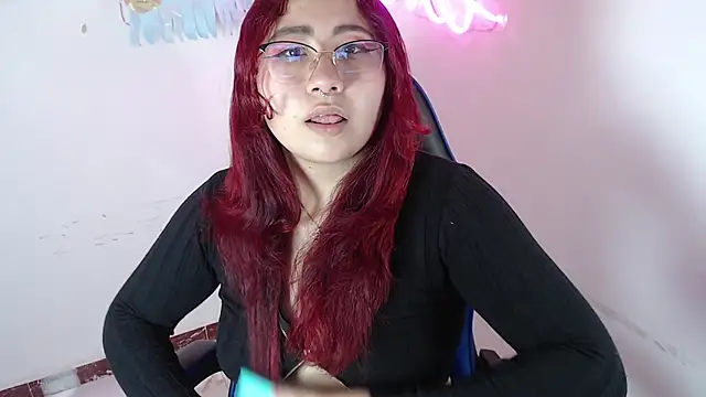 littlee red online show from 12.13.25