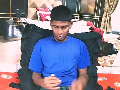 Snapshot of IndianThuggin chatting on 06.11.26 IndianThuggin online show from 06.11.26