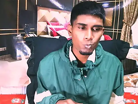 Snapshot of IndianThuggin chatting on 06.13.26 IndianThuggin online show from 06.13.26