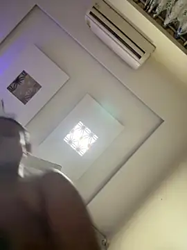 heenashai online show from 10.30.25