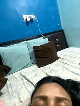 heenashai online show from 11.24.25