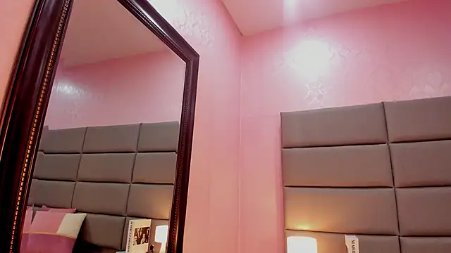 Isabella Marsh online show from 10.30.25