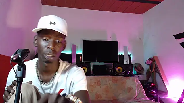 Black Paradice online show from 11.04.25