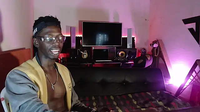 Black Paradice online show from 11.10.25