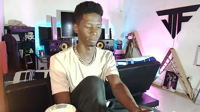 Black Paradice online show from 11.22.25