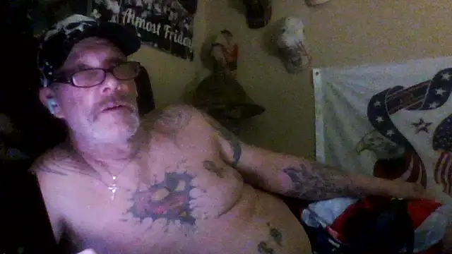 Snapshot of bigdaddyrooster chatting on 02.16.26 bigdaddyrooster online show from 02.16.26