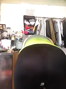 Alondrabb80 online show from 12.20.25