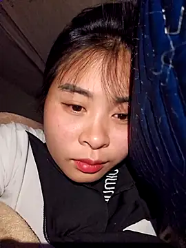 Squirrel-Pear online show from 12.19.25