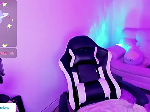 Anthonelaa 444 online show from 12.19.25