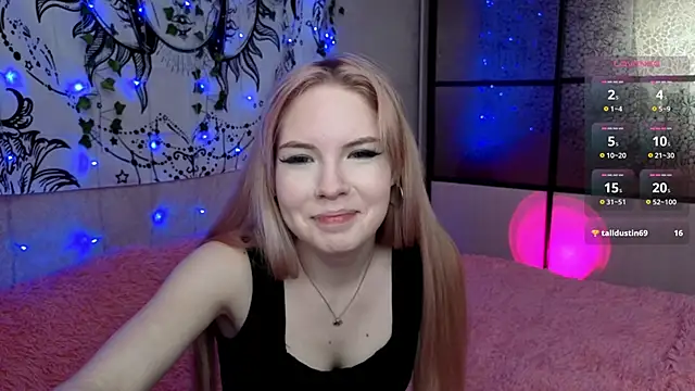 VETT KITTY online show from 12.18.25