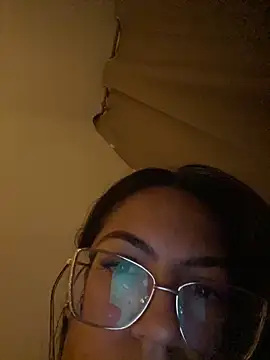 Casal em chamas online show from 10.21.25