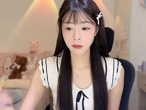 Onecutelittle online show from 10.25.25