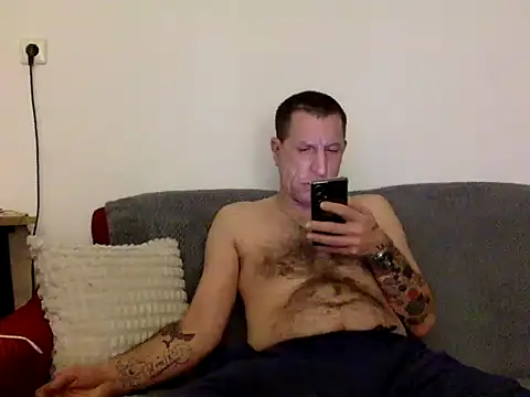Filip 76 online show from 11.25.25