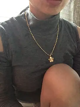 Kylie beem online show from 11.06.25