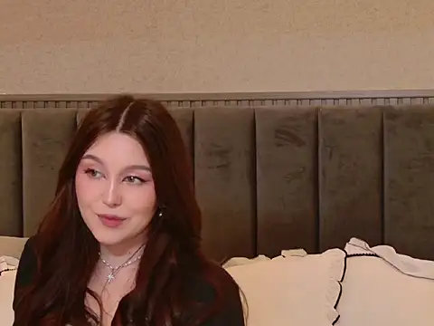  Tessa May  online show from 01.09.26