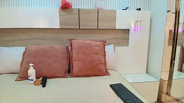 Kaoriabyss  online show from 02.05.26