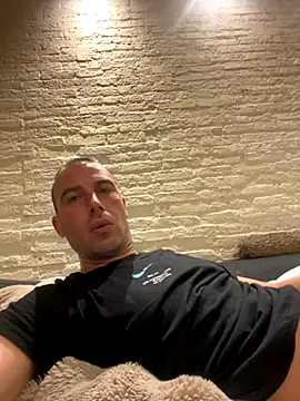 Rotteei1 online show from 11.23.25