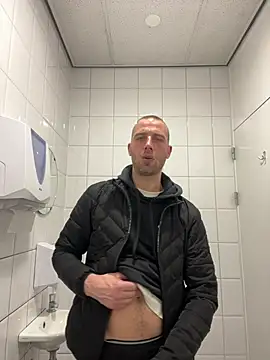 Rotteei1 online show from 03.27.26