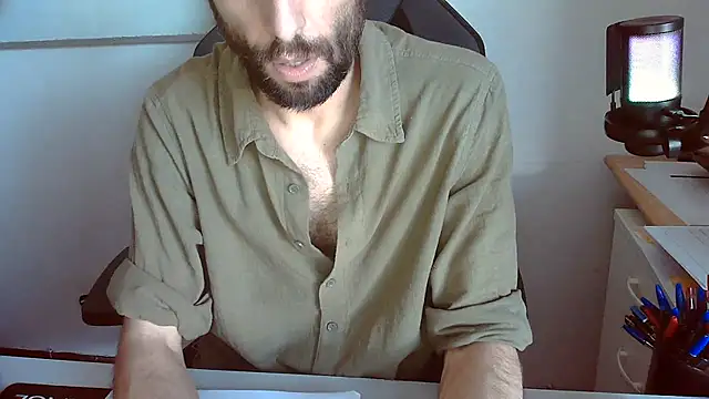 Snapshot of topg84 chatting on 06.24.26 topg84 online show from 06.24.26