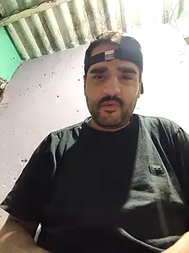 Snapshot of gusto14cm chatting on 03.01.26 gusto14cm online show from 03.01.26