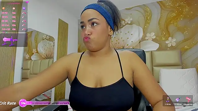 Snapshot of NahomiWalker_ chatting on 11.18.25 NahomiWalker online show from 11.18.25