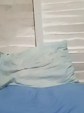 Snapshot of Estebanbigcock23 chatting on 11.22.25 Estebanbigcock23 online show from 11.22.25