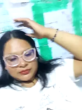 Snapshot of celeste122595 chatting on 05.15.26 celeste122595 online show from 05.15.26