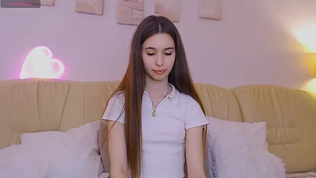 Bella Rosee4u online show from 04.21.26