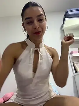 Snapshot of violeta365 chatting on 06.21.26 violeta365 online show from 06.21.26