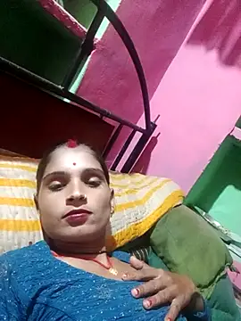 Snapshot of queen_sonam chatting on 10.26.25 queen sonam online show from 10.26.25