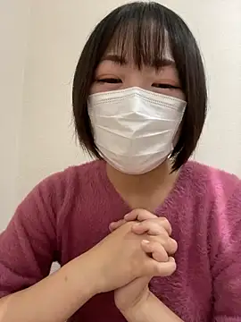 Snapshot of Yurika_oO chatting on 11.24.25 Yurika oO online show from 11.24.25