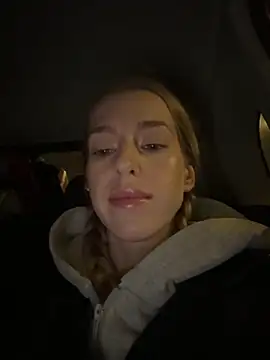 kira mia online show from 12.01.25