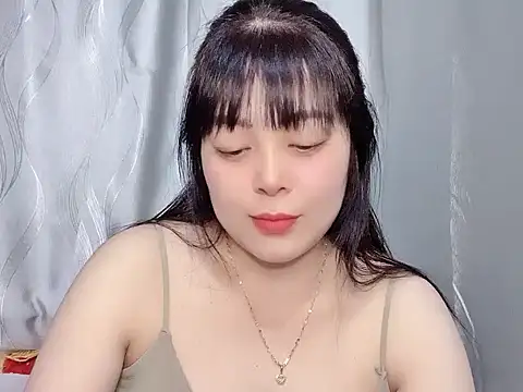 Butterfly kee online show from 01.12.26